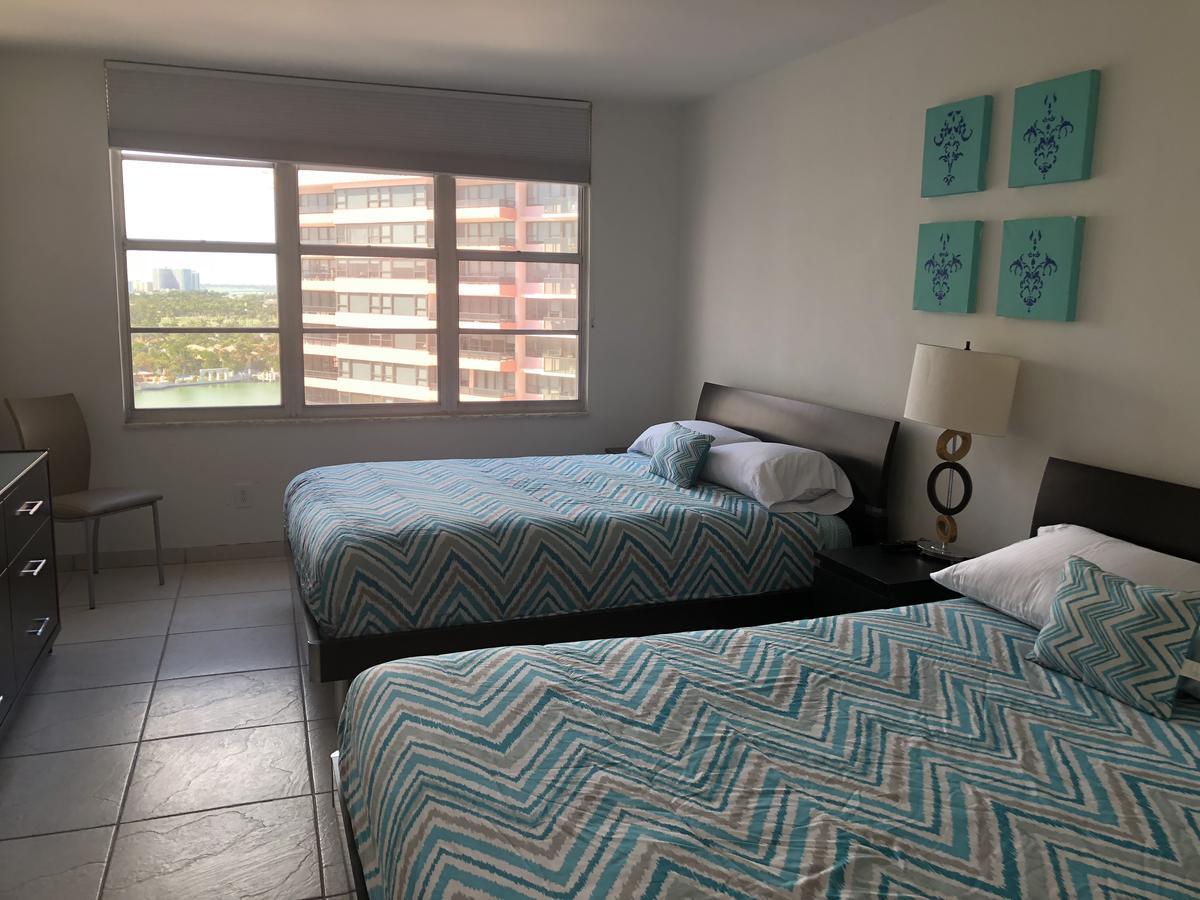 Apartment At The Beach North Bay Village 外观 照片